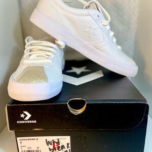 Converse - New Gold Sparkle Sneakers